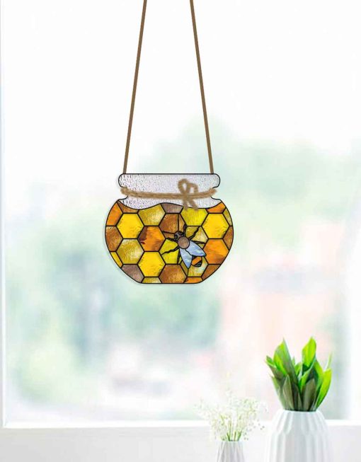 bee window decor