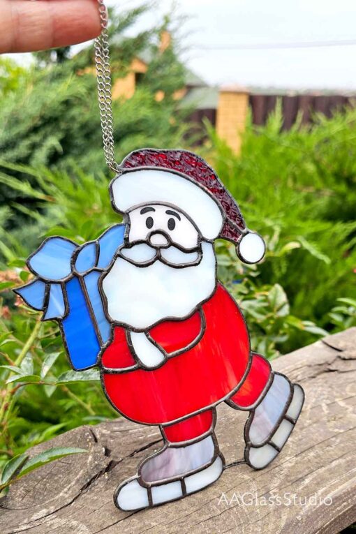 stained glass patterns santa with gift