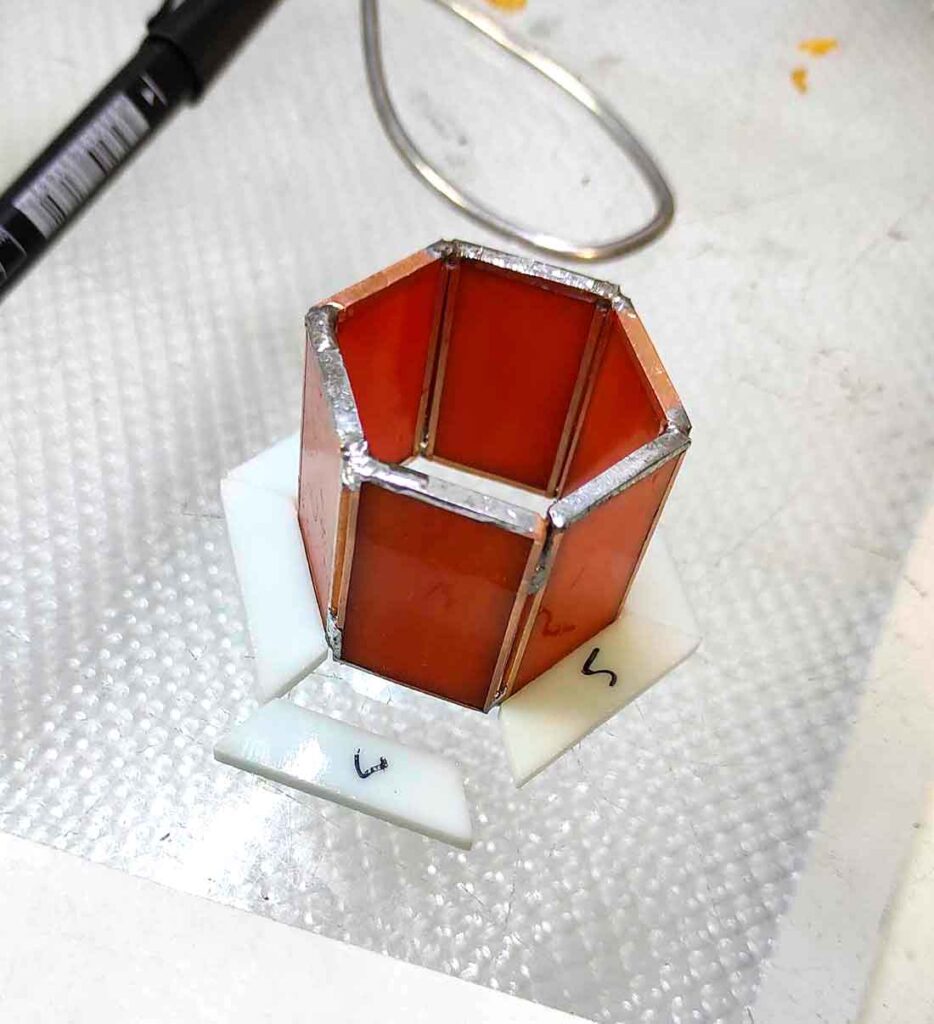 Assembling the lighthouse