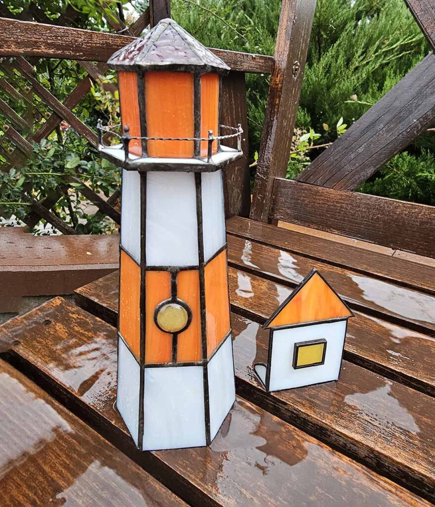 small stained glass table lamp