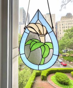 Alternative view of Vivid Calla Lily Stained Glass Pattern for Her Oasis